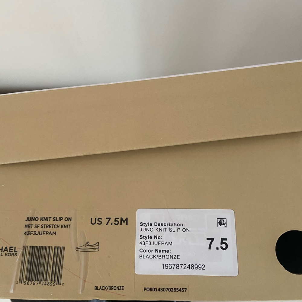 NIB Michael Kors Juno Knit Slip On Sneaker Women's Size 7.5 Stretch Black/Bronze - Picture 5 of 5